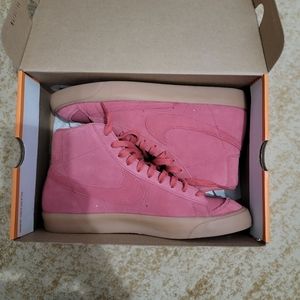 Nike Blazer Mid 77 suede DS Mens 12 women’s 13.5